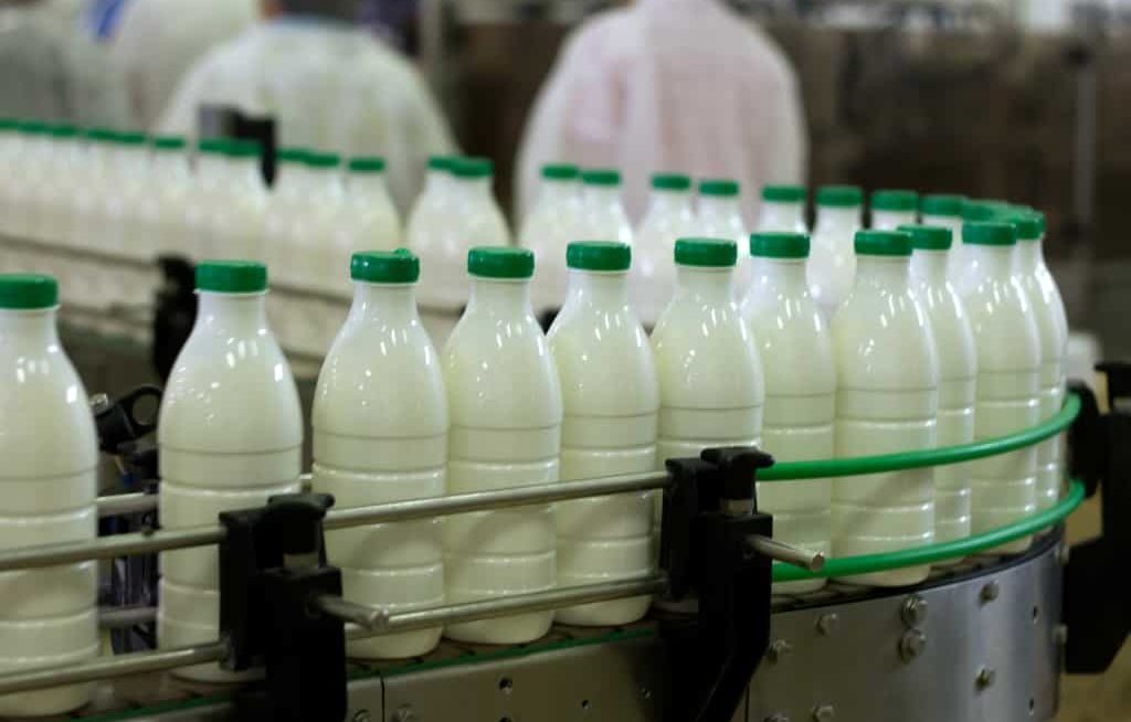 Linha de produção de leite engarrafado