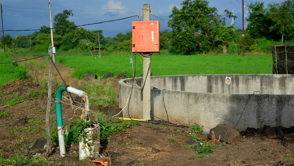 Instalações de poço em uma propriedade rural