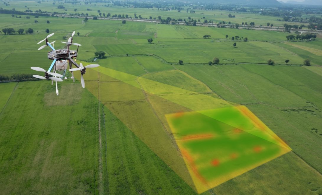 Simulação de drone obtendo imagens NDVI da lavoura